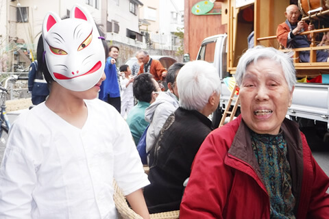 あきる野市小川 八雲神社のお祭りの写真